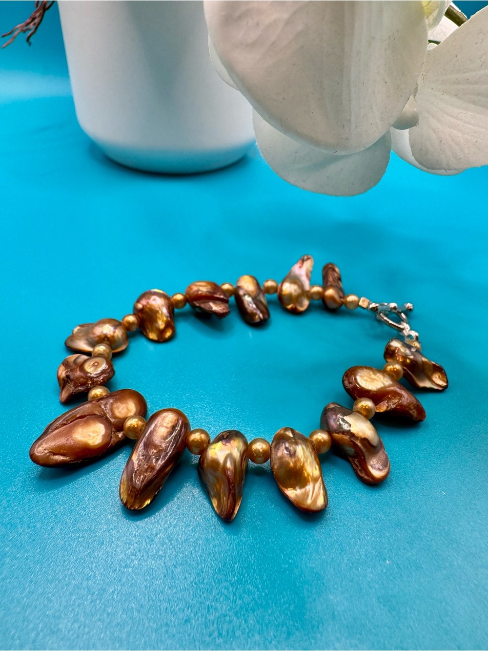 Baroque Pearl Bracelet in Bronze Gold